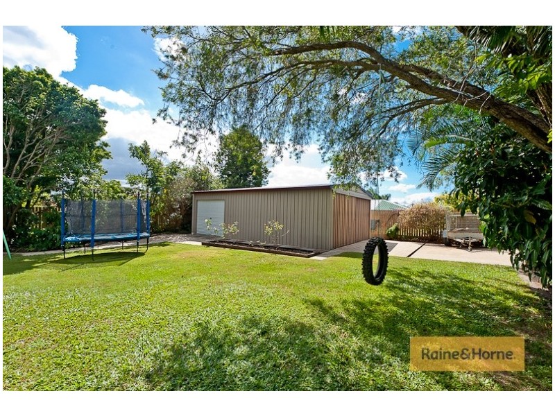 6 Sturt St, Morayfield QLD 4506