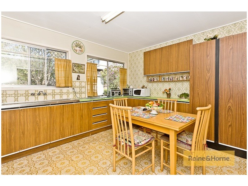 214 School Road, Kallangur QLD 4503