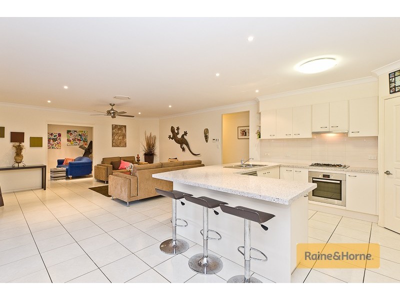 19 Citrus Crt, Narangba QLD 4504