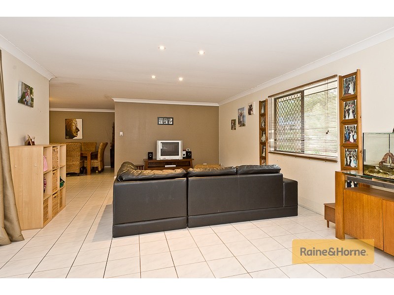 1 Moogerah Pl, Burpengary QLD 4505