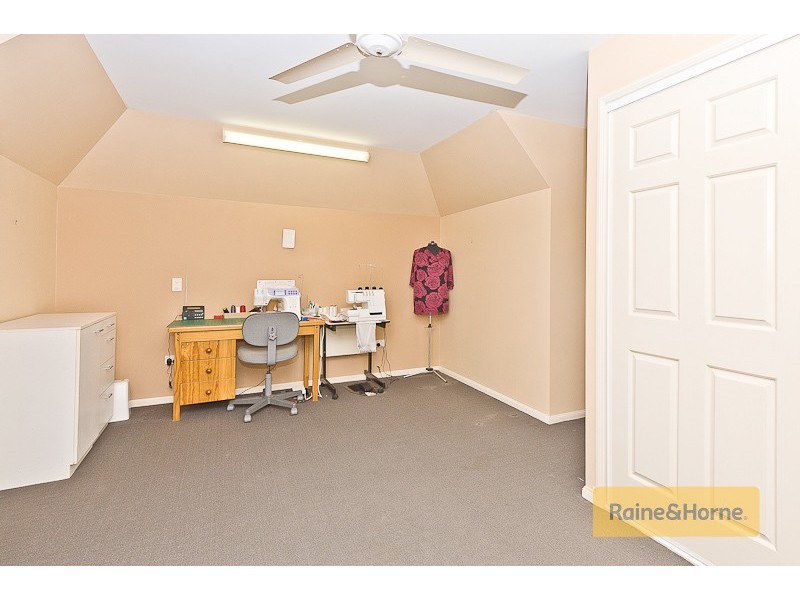 662 Oakey Flat Rd, Burpengary QLD 4505