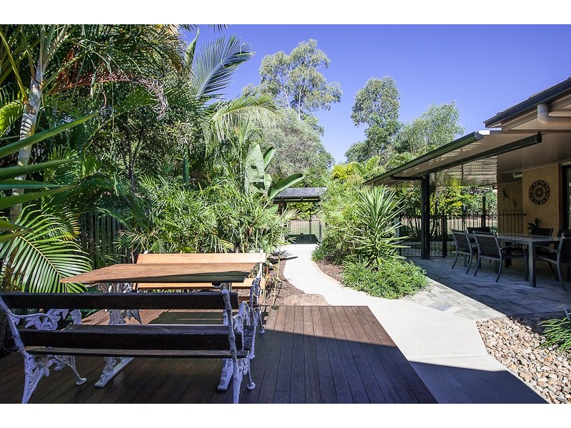 15 Boonjee Cl, Narangba QLD 4504