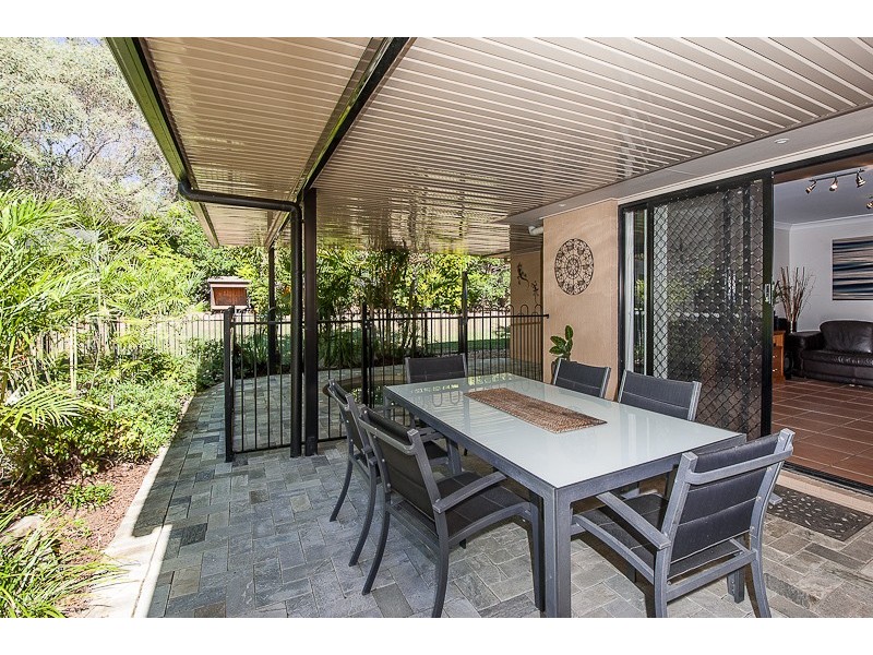 15 Boonjee Cl, Narangba QLD 4504