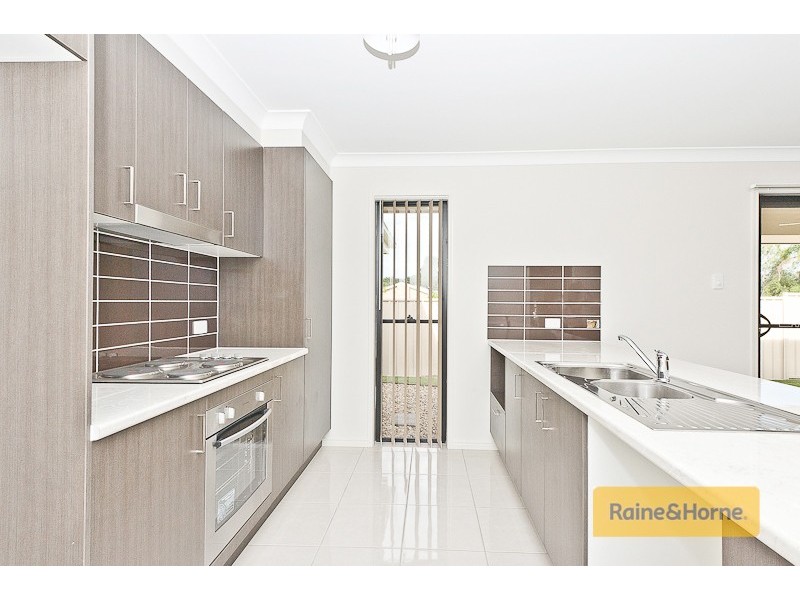 2 Elgar Place, Burpengary QLD 4505