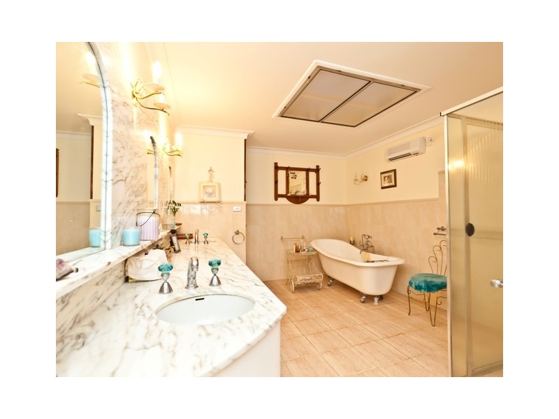 30 Ralph Street, Moorina QLD 4506