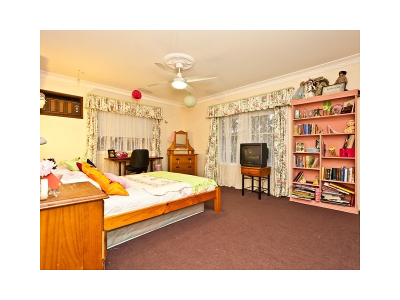 30 Ralph Street, Moorina QLD 4506