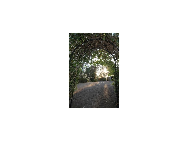 30 Ralph Street, Moorina QLD 4506