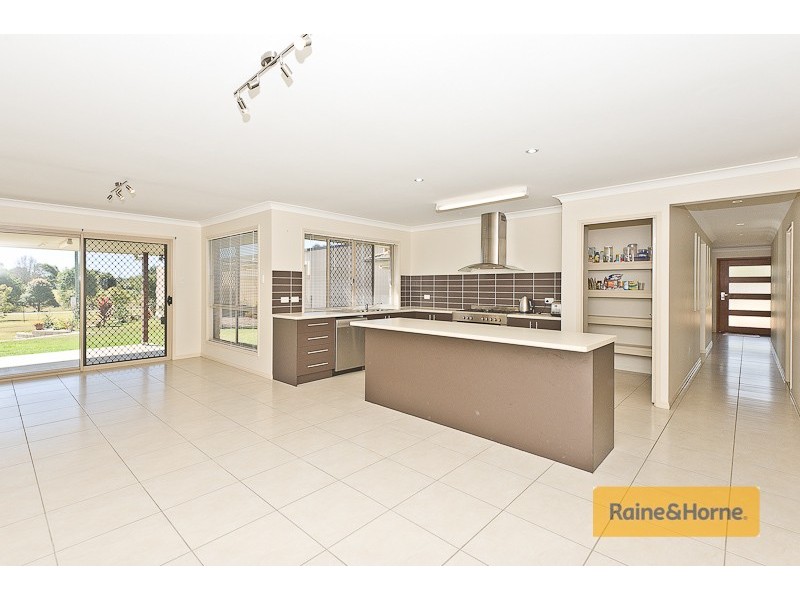 68 Macginley Road, Upper Caboolture QLD 4510