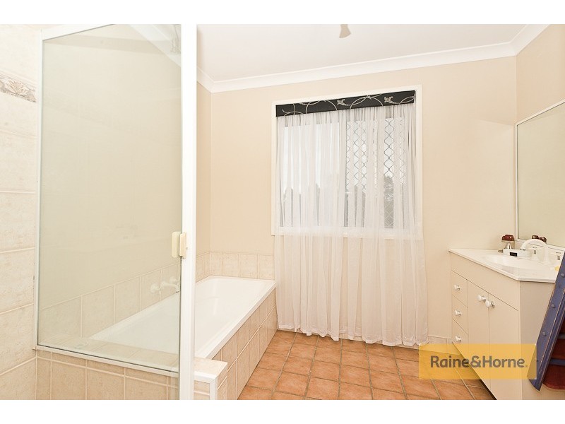 11 Cottonwood St, Narangba QLD 4504