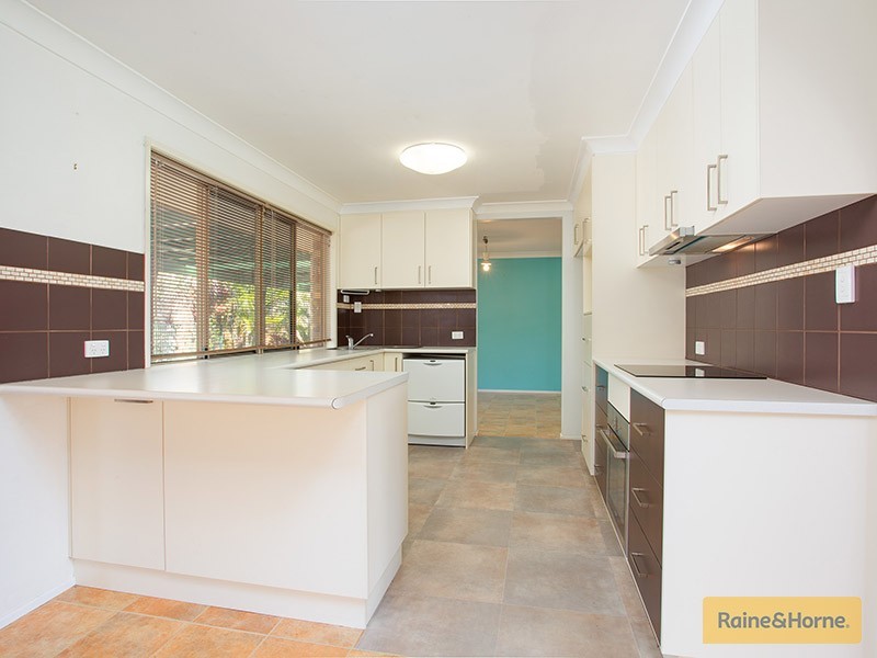 70-72 Hawthorn Rd, Burpengary QLD 4505