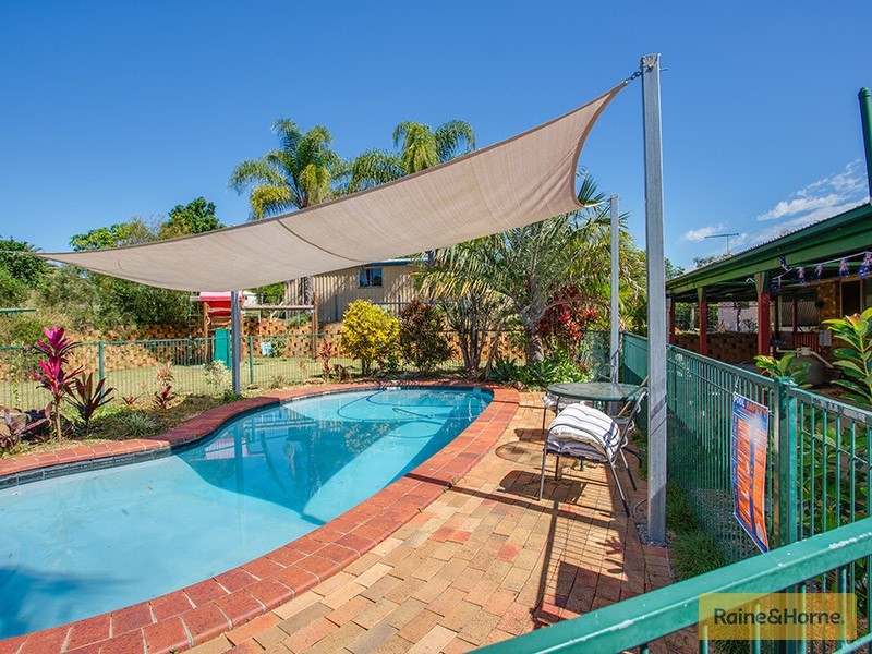 70-72 Hawthorn Rd, Burpengary QLD 4505