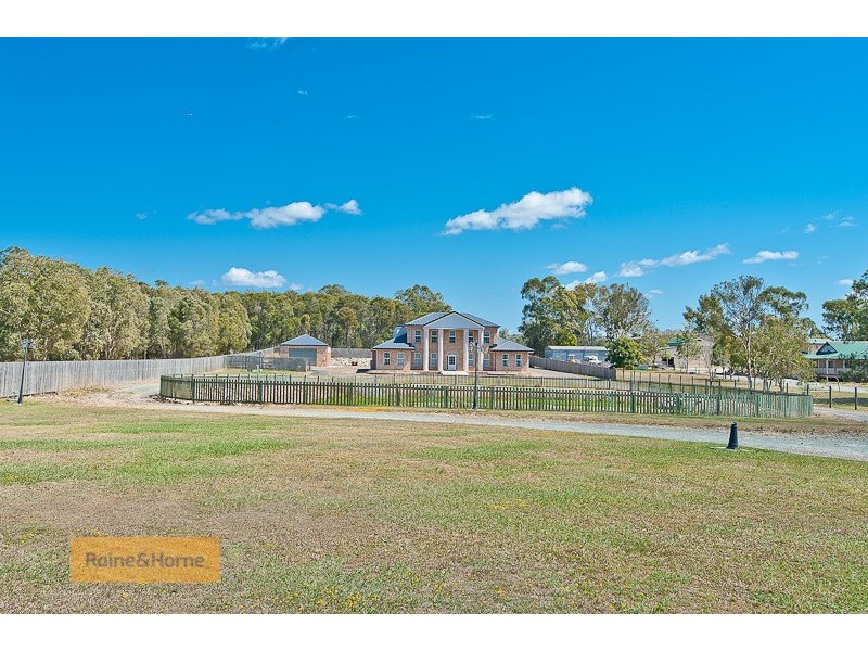 25 Casino Crt, Burpengary QLD 4505