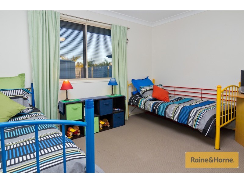 8 Crinum Ct, Narangba QLD 4504