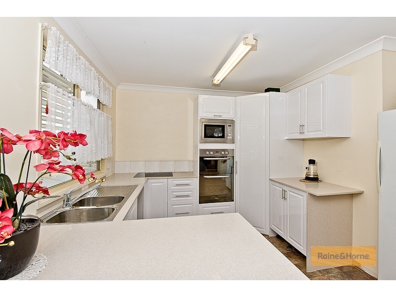 13 Seagull Crt, Deception Bay QLD 4508
