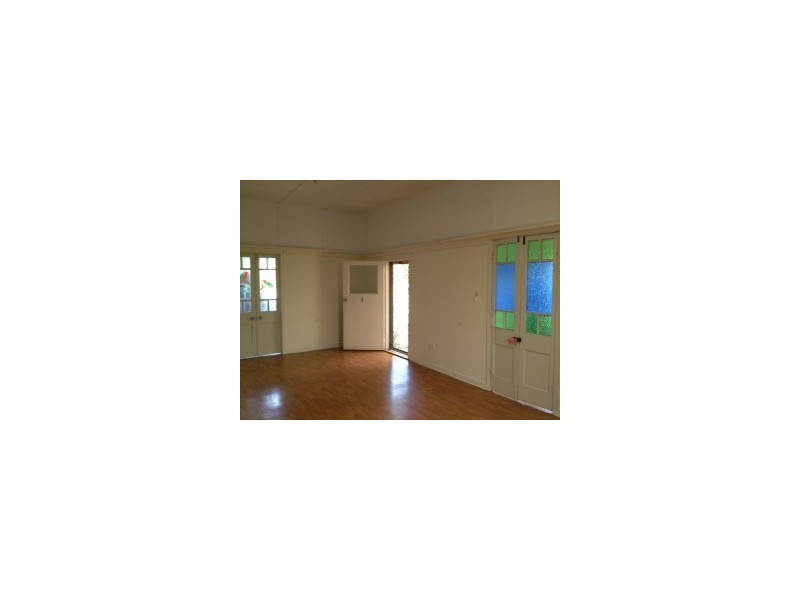 36 Station Road, Wamuran QLD 4512