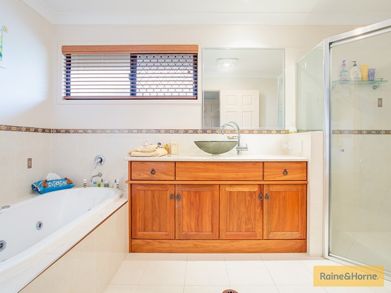34 Lewins Place, Burpengary QLD 4505