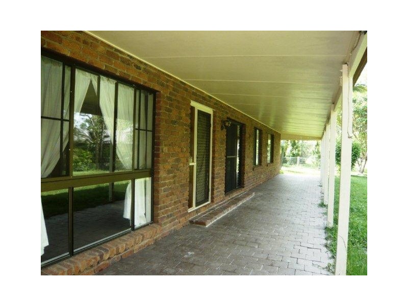 15 Cammack St, Burpengary QLD 4505