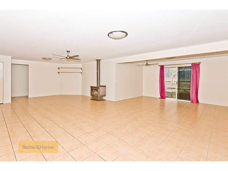 1 Pepperina Crt, Narangba QLD 4504