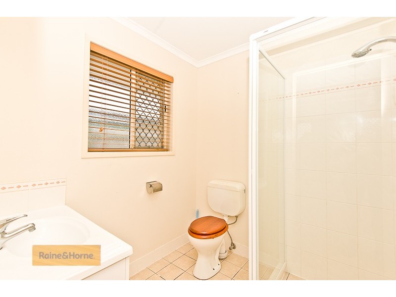 1 Pepperina Crt, Narangba QLD 4504