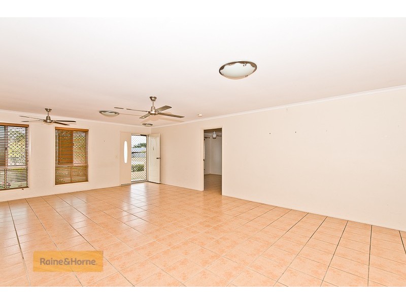 1 Pepperina Crt, Narangba QLD 4504