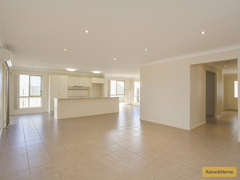11 Nicholas Close, Narangba QLD 4504