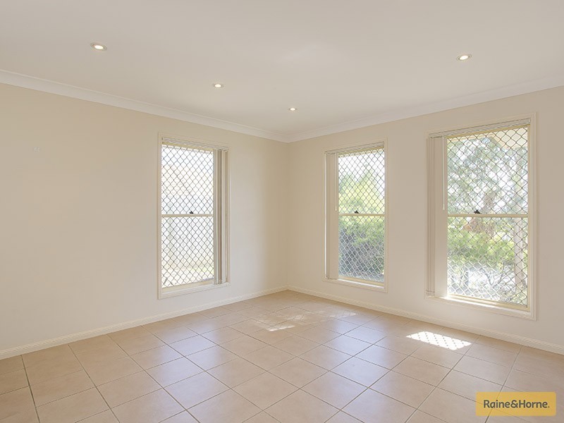 11 Nicholas Close, Narangba QLD 4504