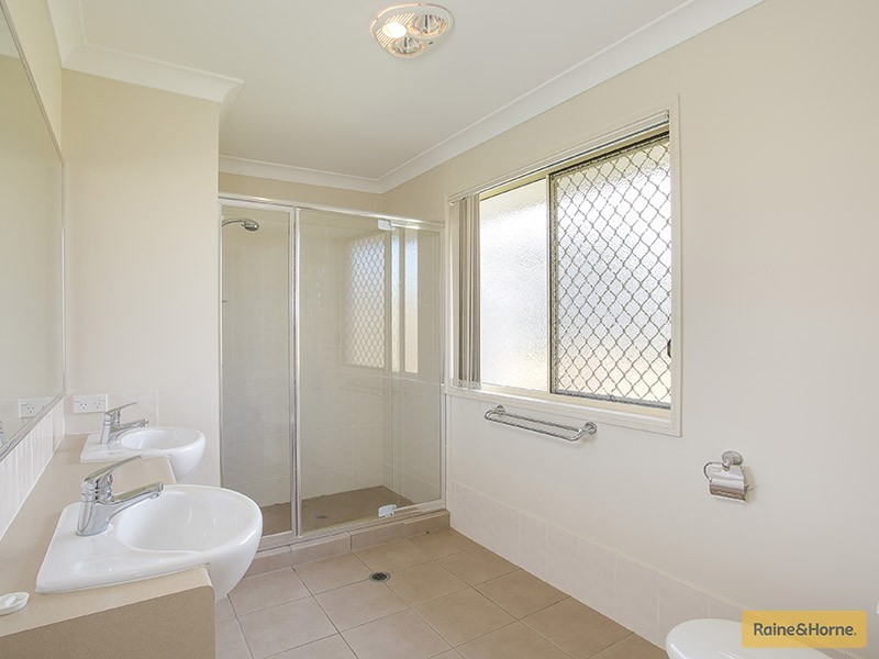 11 Nicholas Close, Narangba QLD 4504