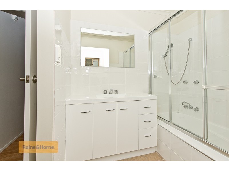 33 Jamaica Drive, Deception Bay QLD 4508