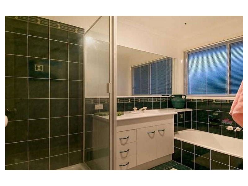 22 Young Rd, Narangba QLD 4504