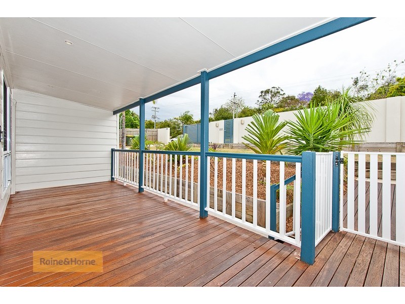 22 Young Rd, Narangba QLD 4504