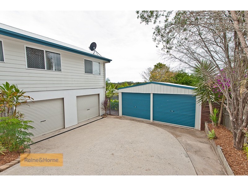 22 Young Rd, Narangba QLD 4504
