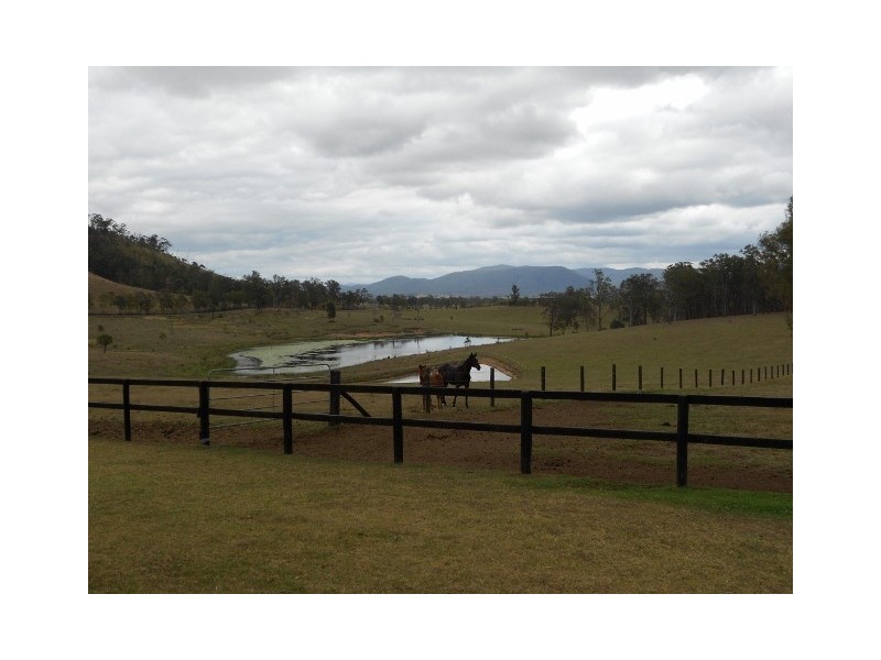 299 Stanton Road, Woodford QLD 4514