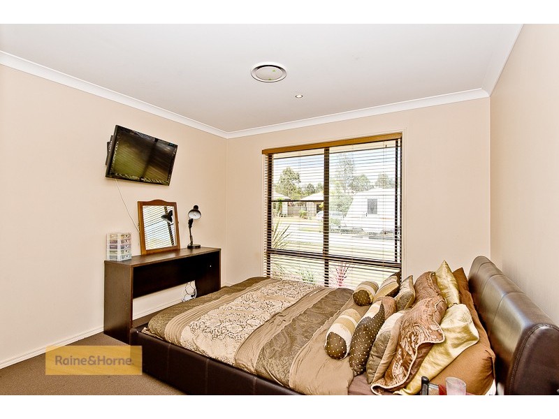 55 River Oak Way, Narangba QLD 4504