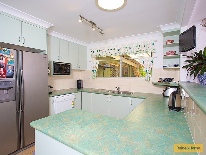 37 Jamaica Drive, Deception Bay QLD 4508