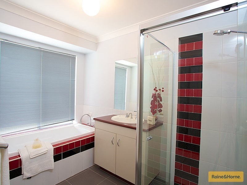 1 Maidenhair Drive, Narangba QLD 4504