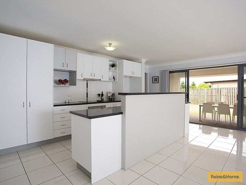 1 Maidenhair Drive, Narangba QLD 4504