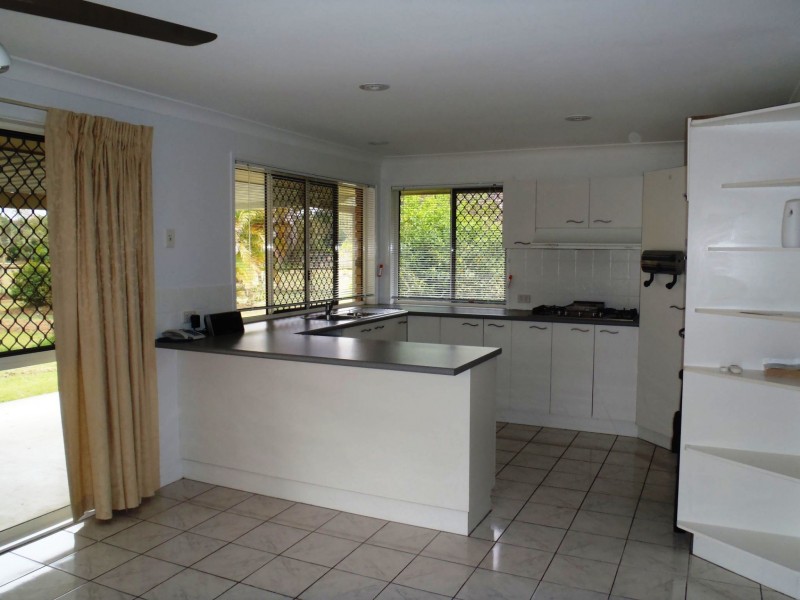 279 Old Bay Rd, Burpengary QLD 4505