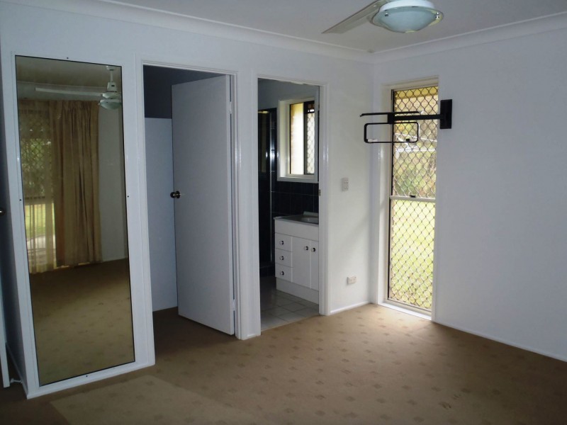 279 Old Bay Rd, Burpengary QLD 4505