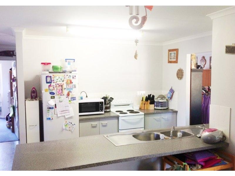 23 Crestwell Close, Morayfield QLD 4506