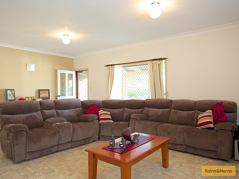 8-10 Convertible Court, Burpengary QLD 4505