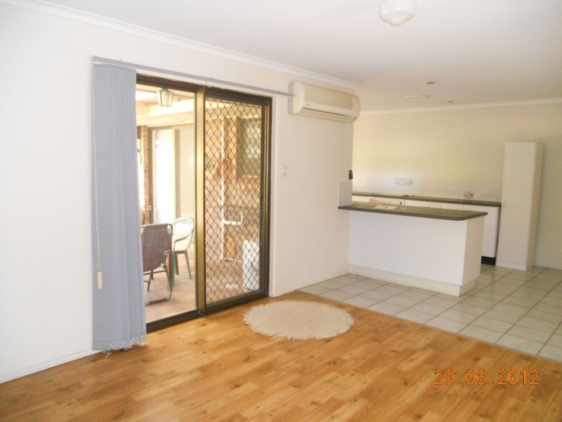 21 Franklin Cres, Morayfield QLD 4506