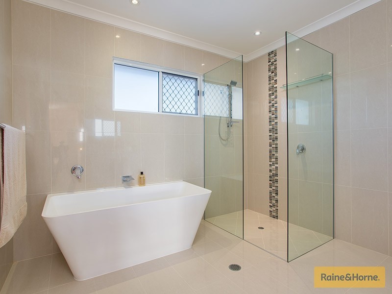 187 MacDonald Dr, Narangba QLD 4504