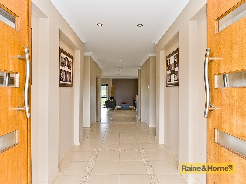 10 Lilly Pilly Court, Burpengary QLD 4505