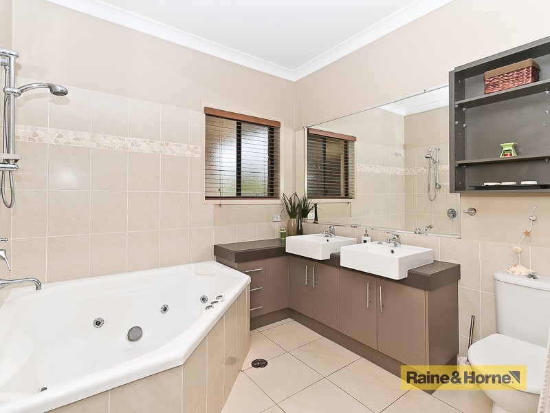 10 Lilly Pilly Court, Burpengary QLD 4505