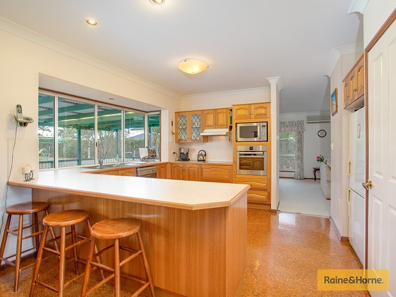 19 Chablis Court, Morayfield QLD 4506