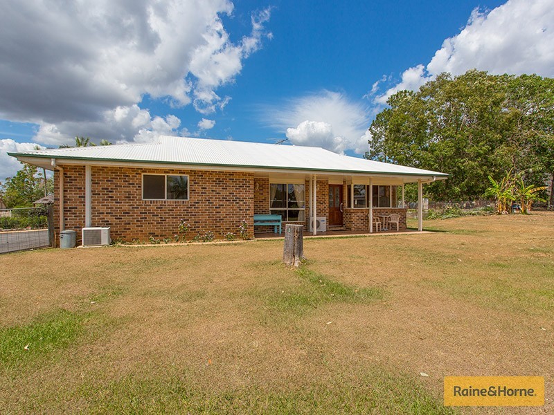19 Chablis Court, Morayfield QLD 4506