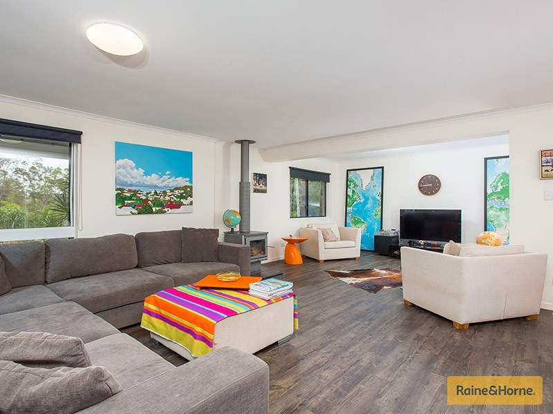 172 Alf Dobson Rd, Narangba QLD 4504