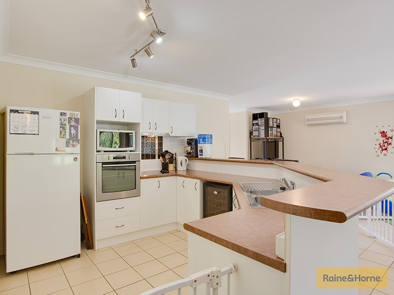 1 Maurice Avenue, Morayfield QLD 4506