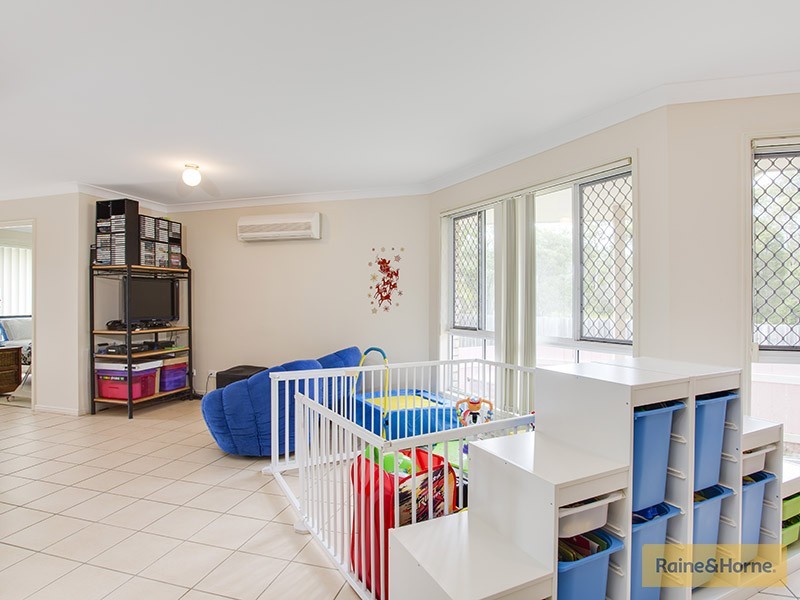 1 Maurice Avenue, Morayfield QLD 4506