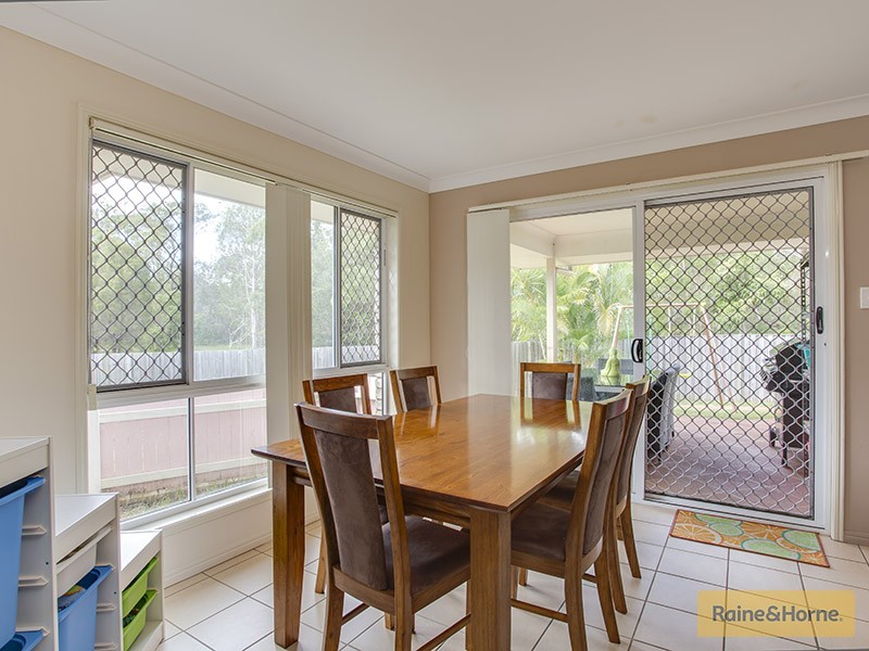 1 Maurice Avenue, Morayfield QLD 4506